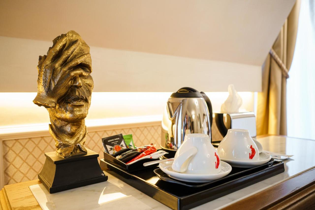 Residence City Garden - Certificate Of Excellence Top 10 Best Five-Stars City Hotels For 2024 Awarded By Htif Plovdiv Ngoại thất bức ảnh