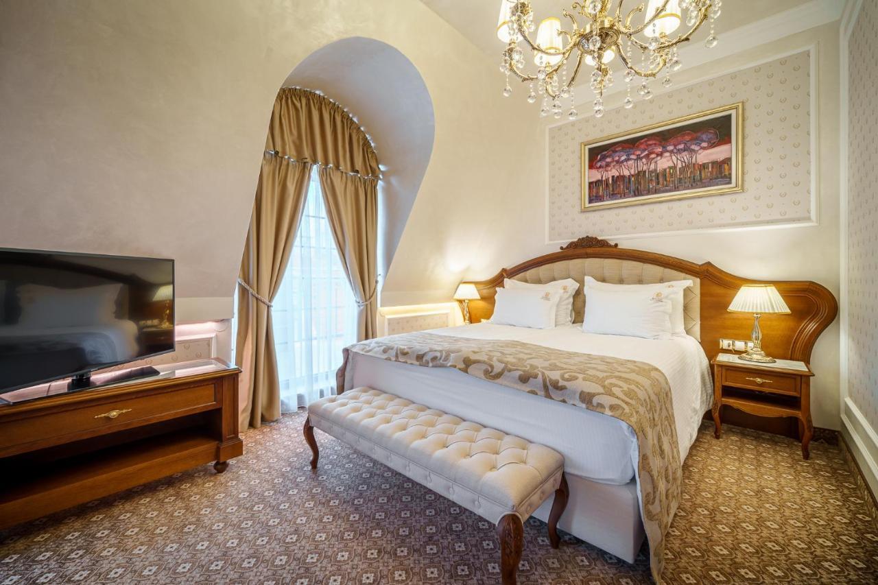 Residence City Garden - Certificate Of Excellence Top 10 Best Five-Stars City Hotels For 2024 Awarded By Htif Plovdiv Ngoại thất bức ảnh
