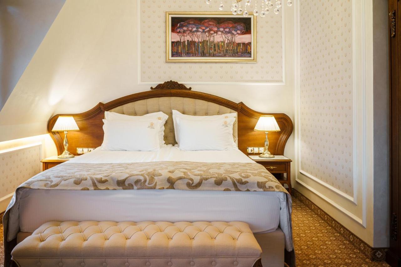 Residence City Garden - Certificate Of Excellence Top 10 Best Five-Stars City Hotels For 2024 Awarded By Htif Plovdiv Ngoại thất bức ảnh