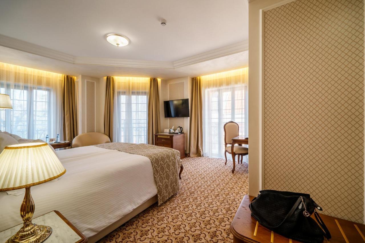 Residence City Garden - Certificate Of Excellence Top 10 Best Five-Stars City Hotels For 2024 Awarded By Htif Plovdiv Ngoại thất bức ảnh