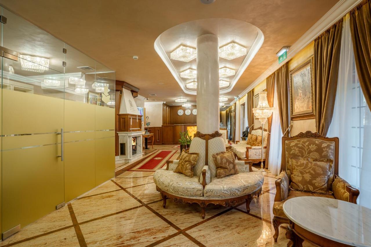 Residence City Garden - Certificate Of Excellence Top 10 Best Five-Stars City Hotels For 2024 Awarded By Htif Plovdiv Ngoại thất bức ảnh
