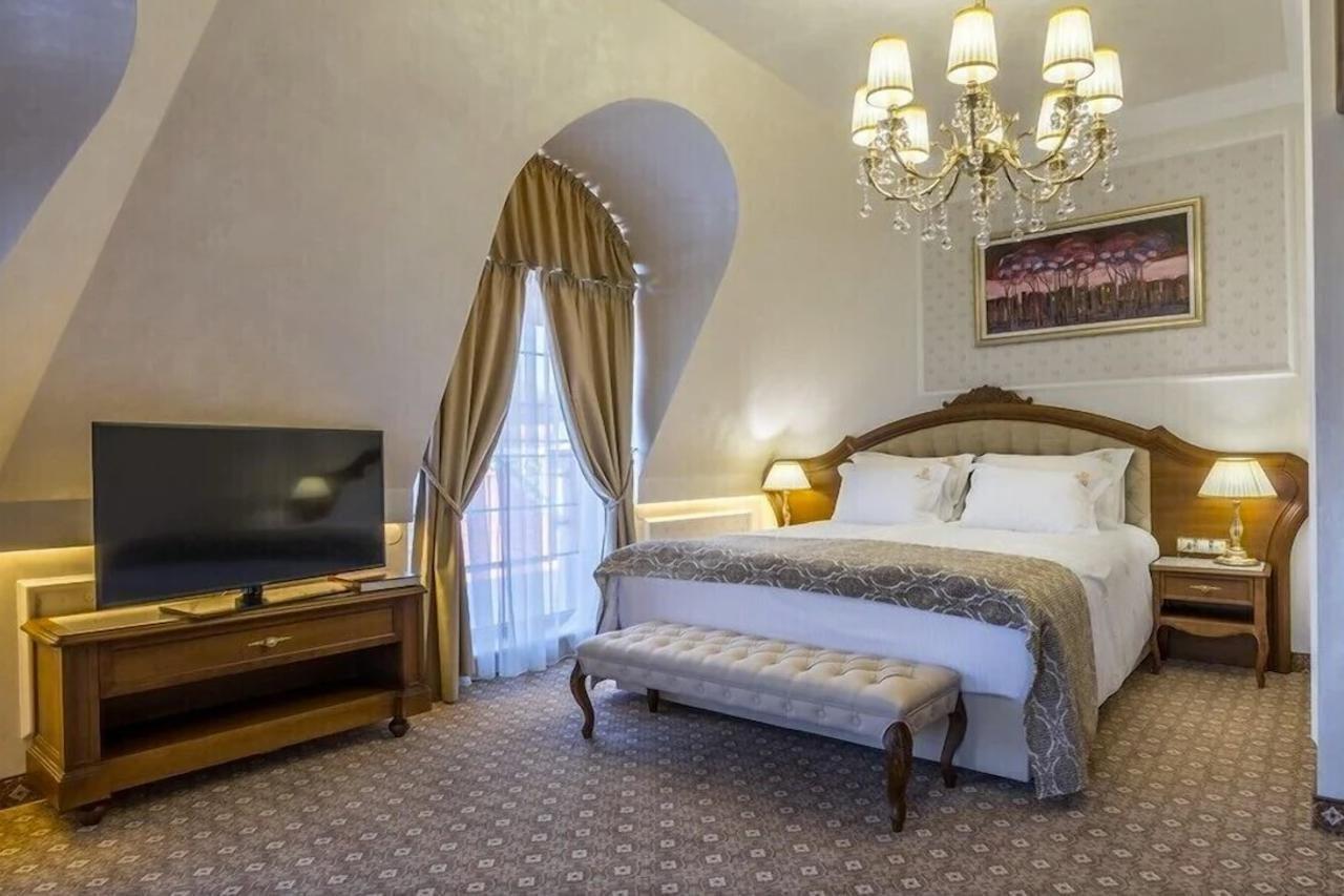 Residence City Garden - Certificate Of Excellence Top 10 Best Five-Stars City Hotels For 2024 Awarded By Htif Plovdiv Ngoại thất bức ảnh