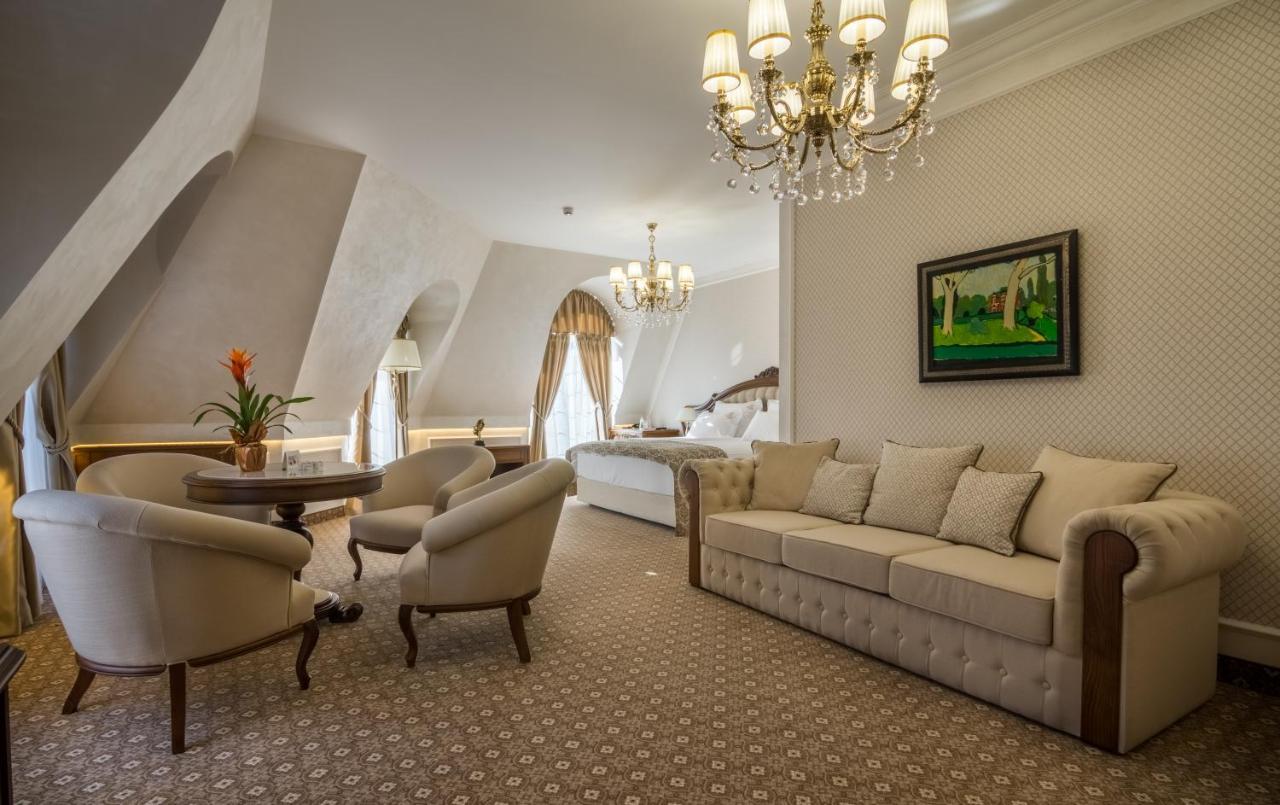 Residence City Garden - Certificate Of Excellence Top 10 Best Five-Stars City Hotels For 2024 Awarded By Htif Plovdiv Ngoại thất bức ảnh