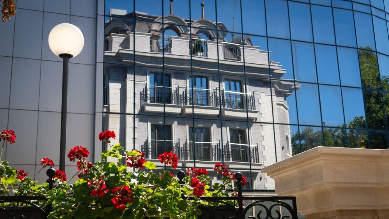 Residence City Garden - Certificate Of Excellence Top 10 Best Five-Stars City Hotels For 2024 Awarded By Htif Plovdiv Ngoại thất bức ảnh